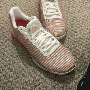 NWT Women’s Reebok Sneakers Speed TR FLEXWEAVE
